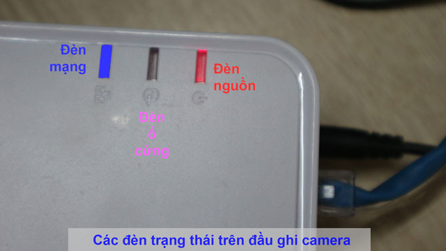 Đèn trạng thái trên đầu ghi camera hikvision