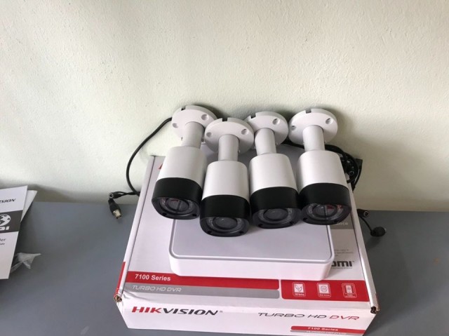 lắp bộ 4 camera hikvision ngoài trời